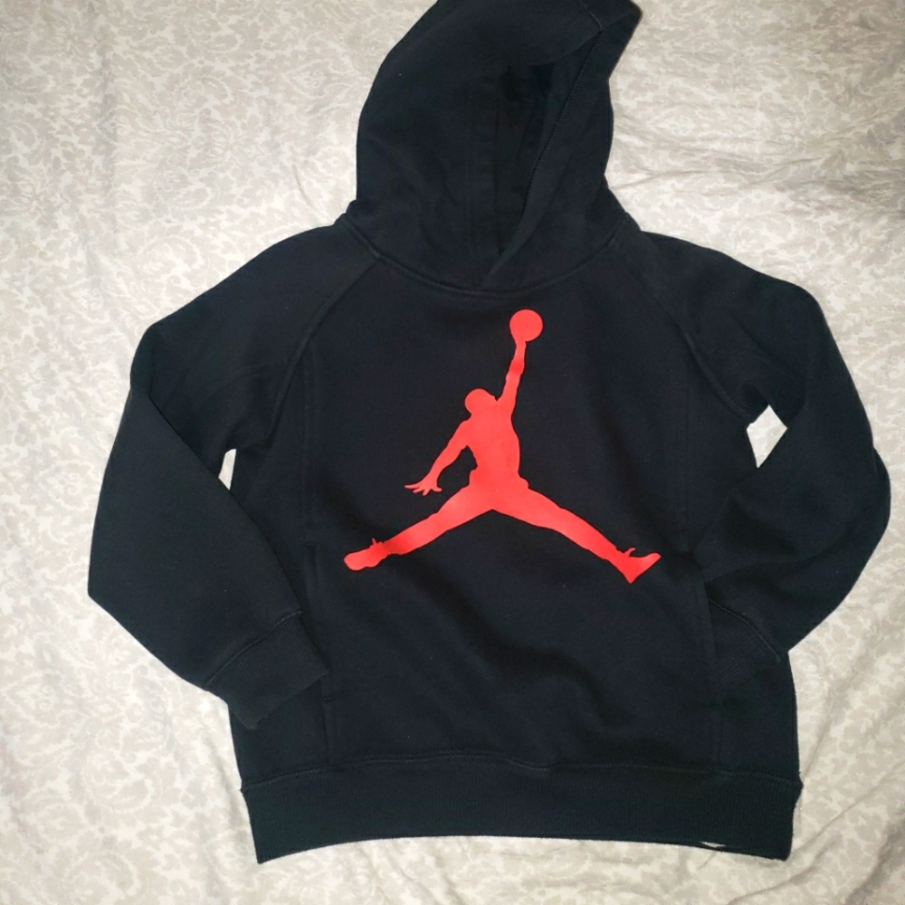⚠️ SOLD ⚠️ Boys Jordan hoodie
